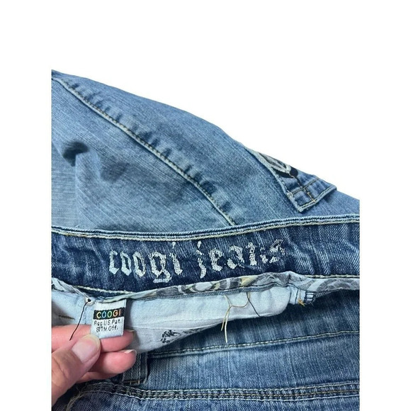 Coogi Shorts 40 Meas 38 Blue Denim Embroidered VTG Y2K Baggy Hip Hop Jean Jorts - Picture 9 of 13